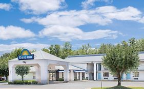 Days Inn By Wyndham N Little Rock East